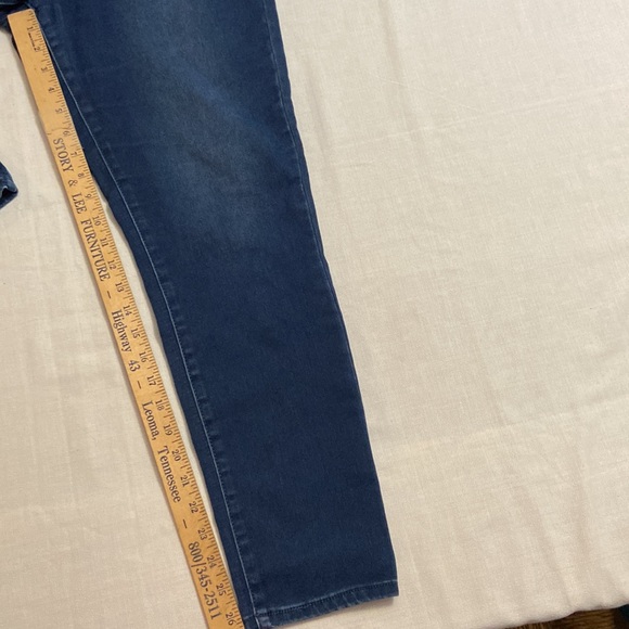 Seven7 Womens Booty Shaper Dark Denim Stretch Skinny Jeans - EUC Size 12 - Picture 9 of 15